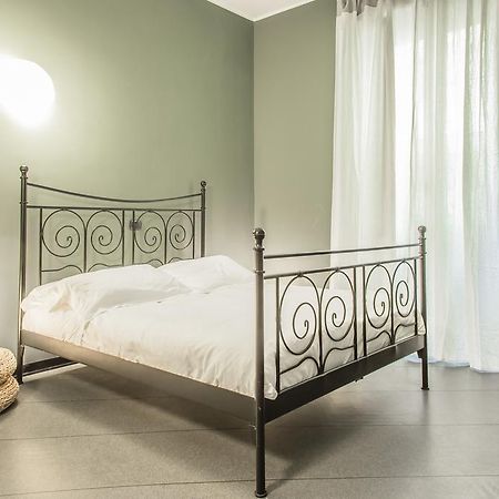 Margreth Apartment Milano Rum bild